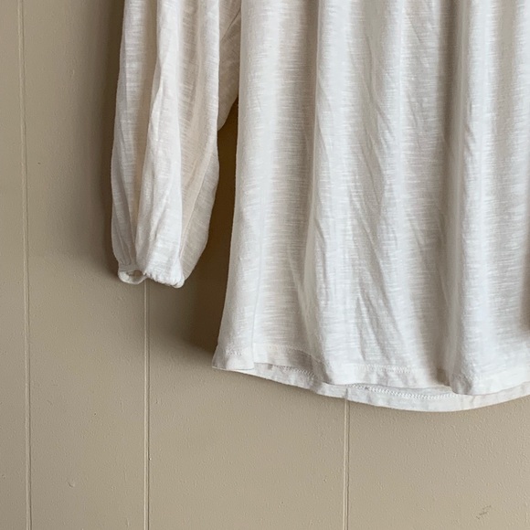 Off the shoulders old navy xl long sleeves - Picture 2 of 3